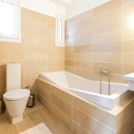 Dom wakacyjny Daniil's Luxury And Agios Antonios (Macedonia)