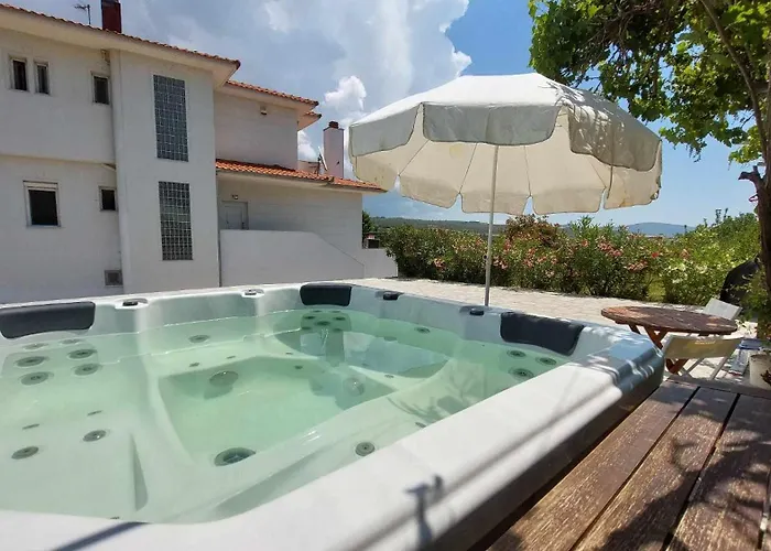 Daniil's Luxury And Ferienhaus Agios Antonios (Macedonia)