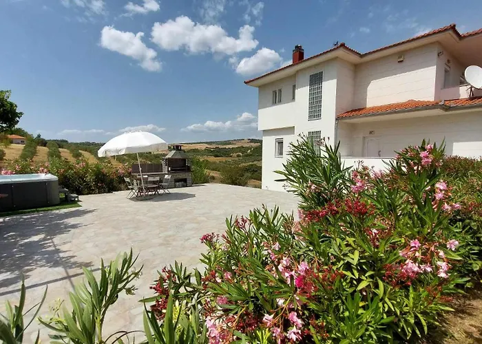 Daniil's Luxury And 度假居